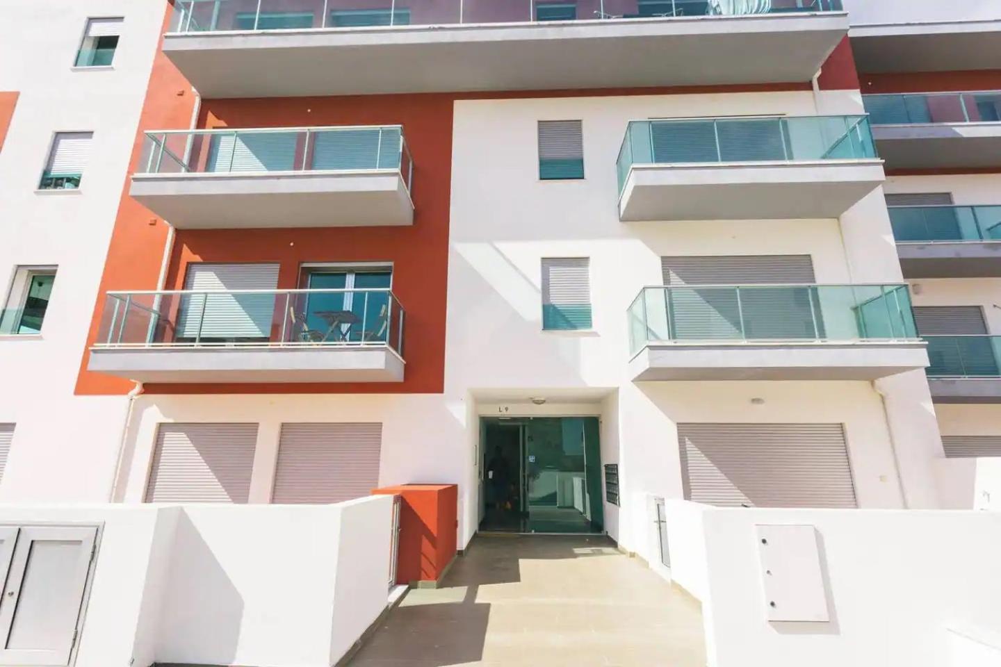 Lovely & New Beach Apartment 아토우기아다발레이아 외부 사진