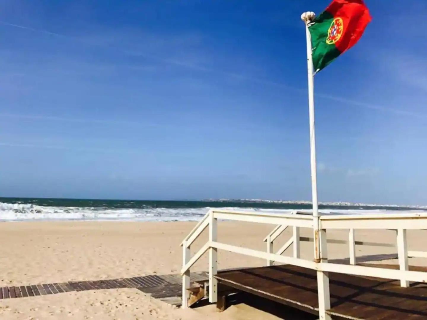Lovely & New Beach Apartment 아토우기아다발레이아 외부 사진
